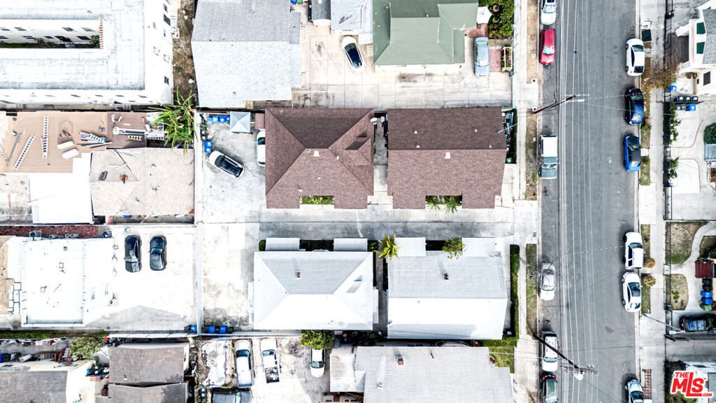 Los Angeles, California, United States 5 - 17665355
