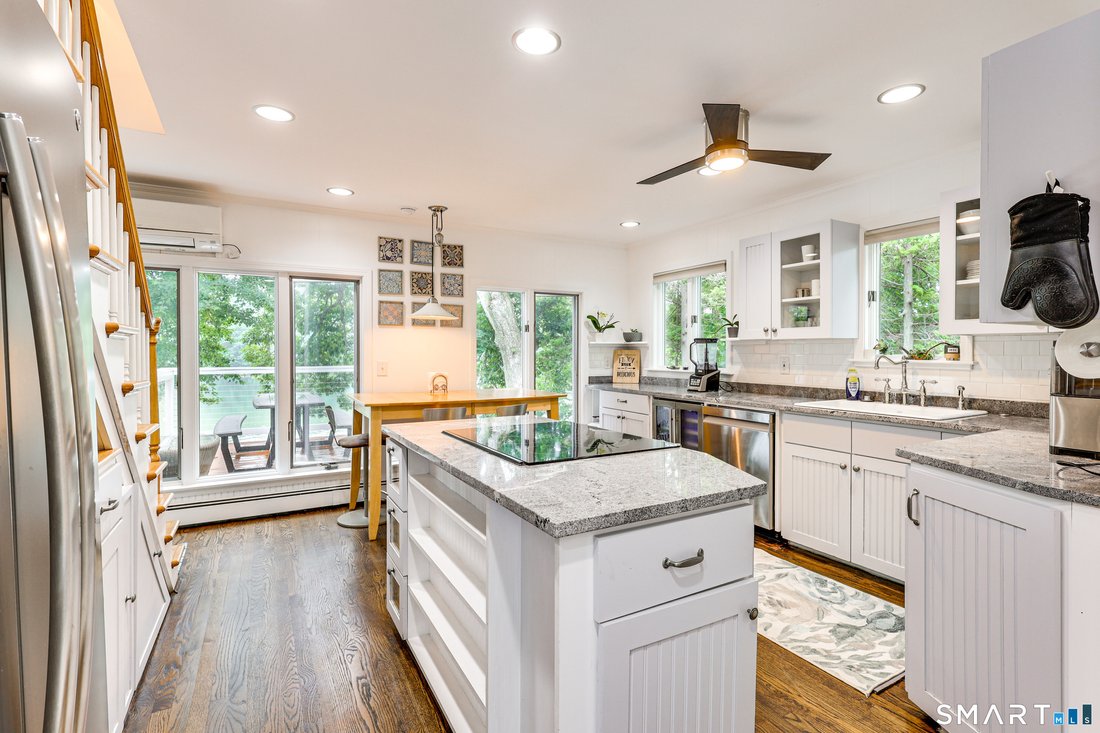 House in Waterford, Connecticut, United States 3 - 17649807