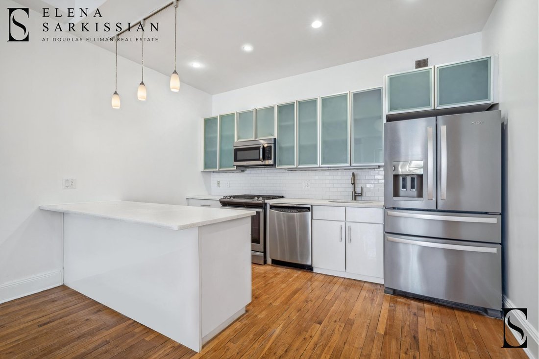 Condo in New York, New York, United States 3 - 15440505