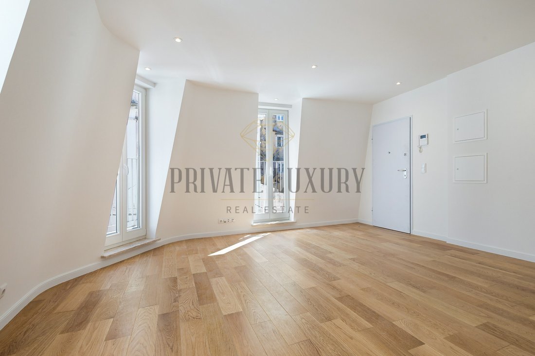 Apartment in Misericordia, Lisbon, Portugal 1 - 17666904