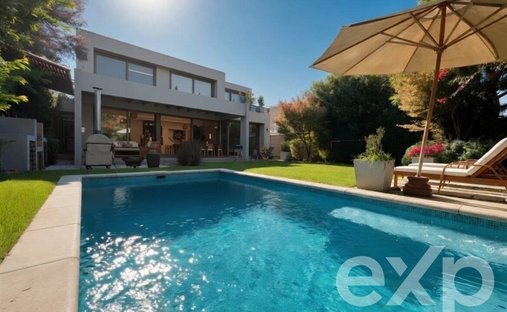 House in Colina, Santiago Metropolitan Region, Chile 1