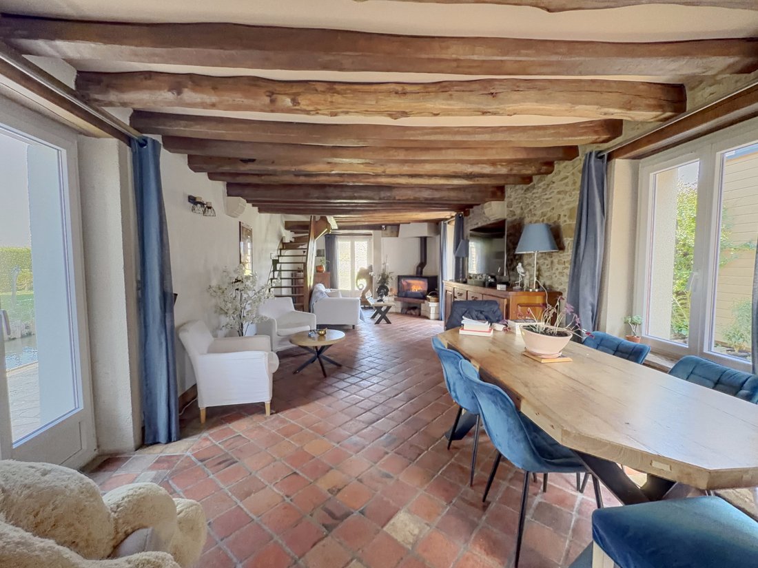 Estate in Barbizon, Ile-de-France, France 2 - 17663249