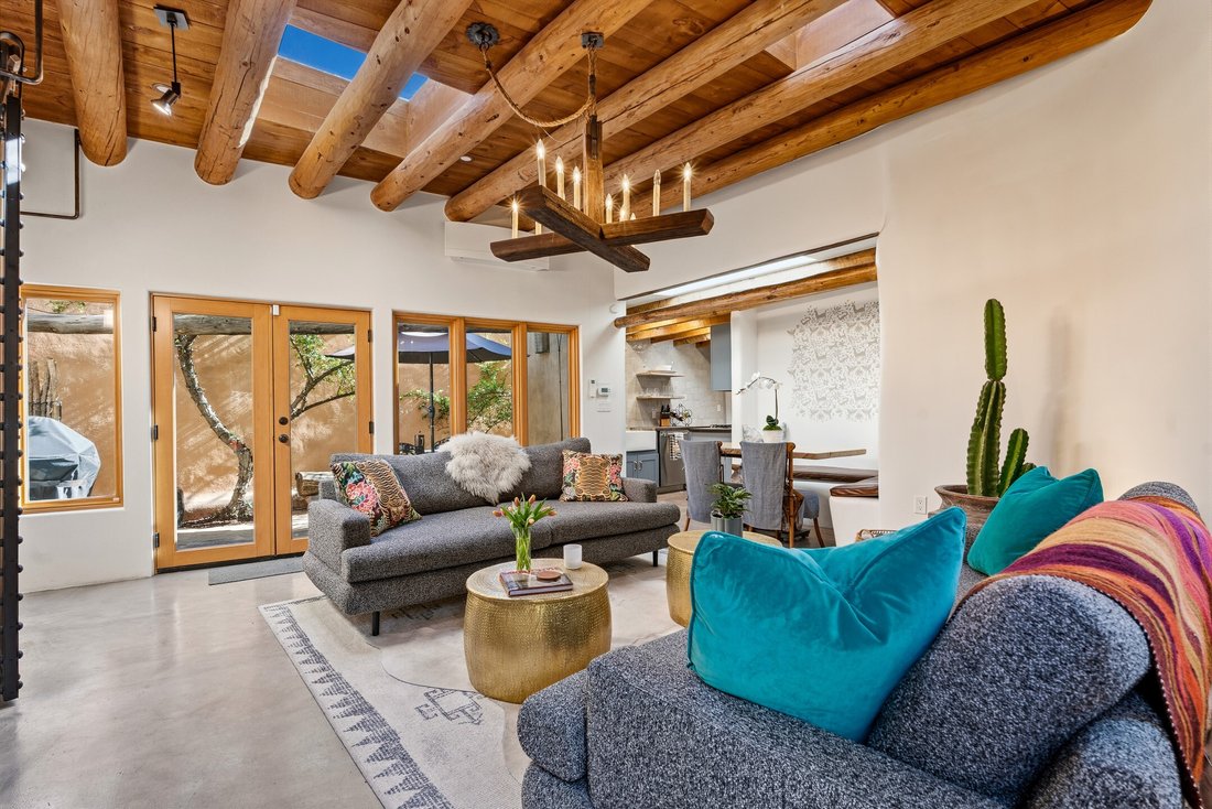 House in Santa Fe, New Mexico, United States 4 - 17664079