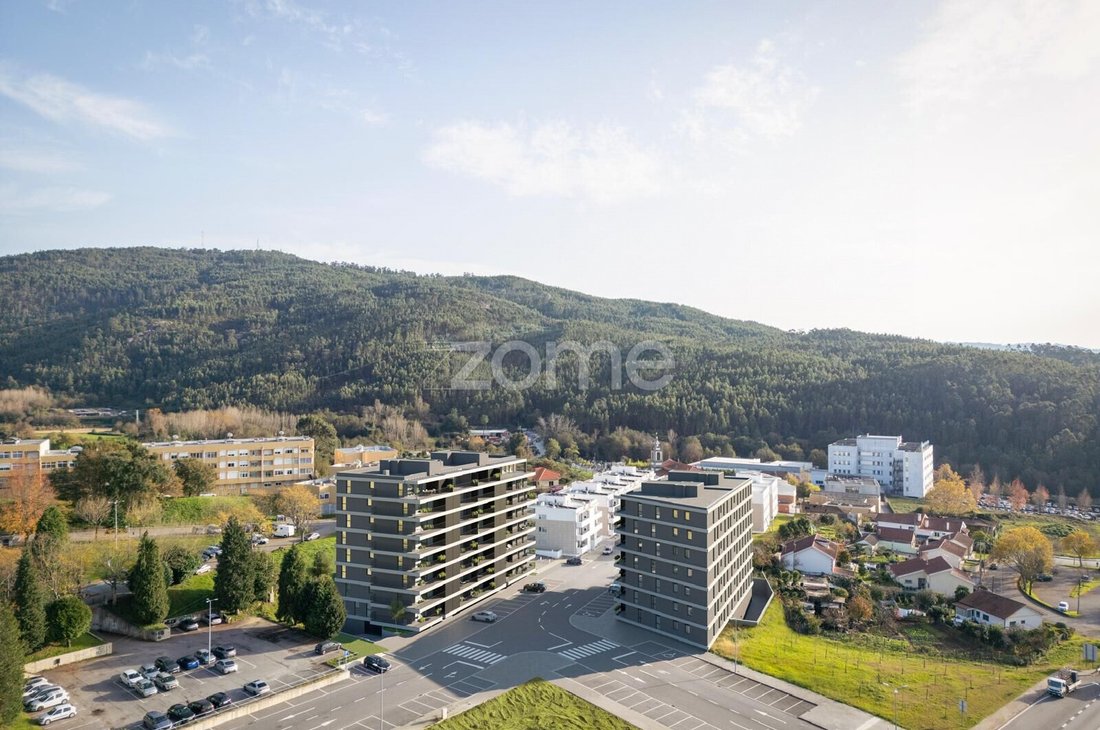 Apartment in Nogueira, Fraiao e Lamacaes, Braga, Portugal 3 - 17667407