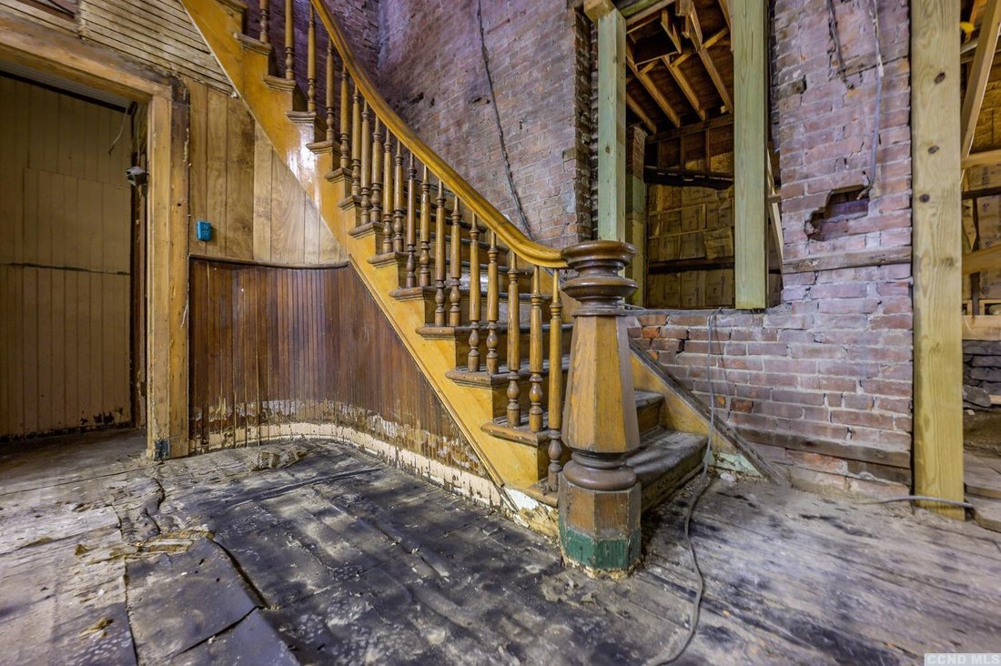 House in Hudson, New York, United States 3 - 17662490