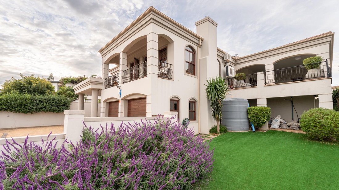 House in Golden Hill, Cape Town, Western Cape 1 - 17667040