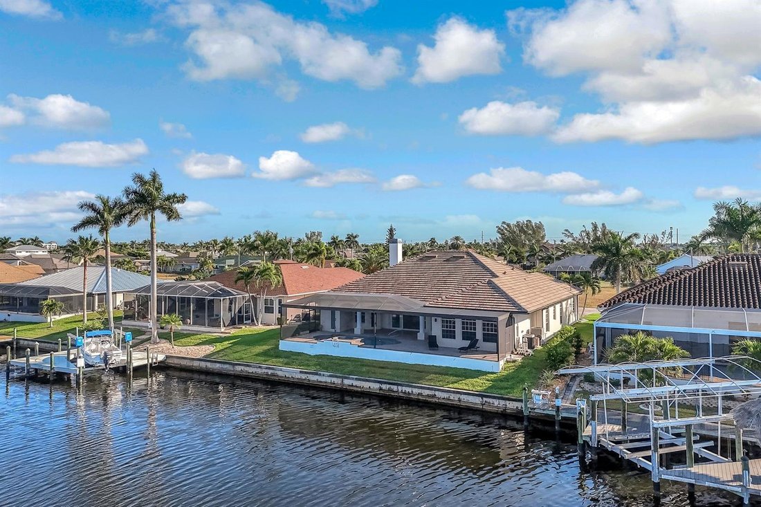 House in Cape Coral, Florida, United States 3 - 17665538
