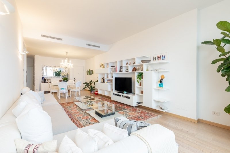Apartment in Porta Venezia - Repubblica, Milan, Italy 1 - 17645521