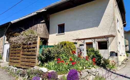 House in Moye, Auvergne-Rhône-Alpes, France 1