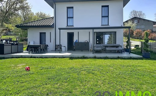 House in Pers-Jussy, Auvergne-Rhône-Alpes, France 1