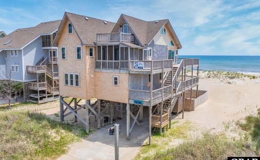 House in Avon, North Carolina, United States 1