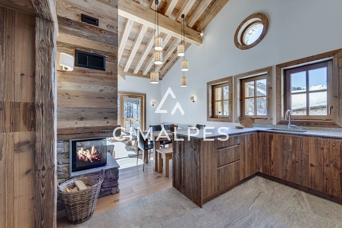 Apartment in Val-d'Isere, Auvergne-Rhône-Alpes, France 2 - 17663577