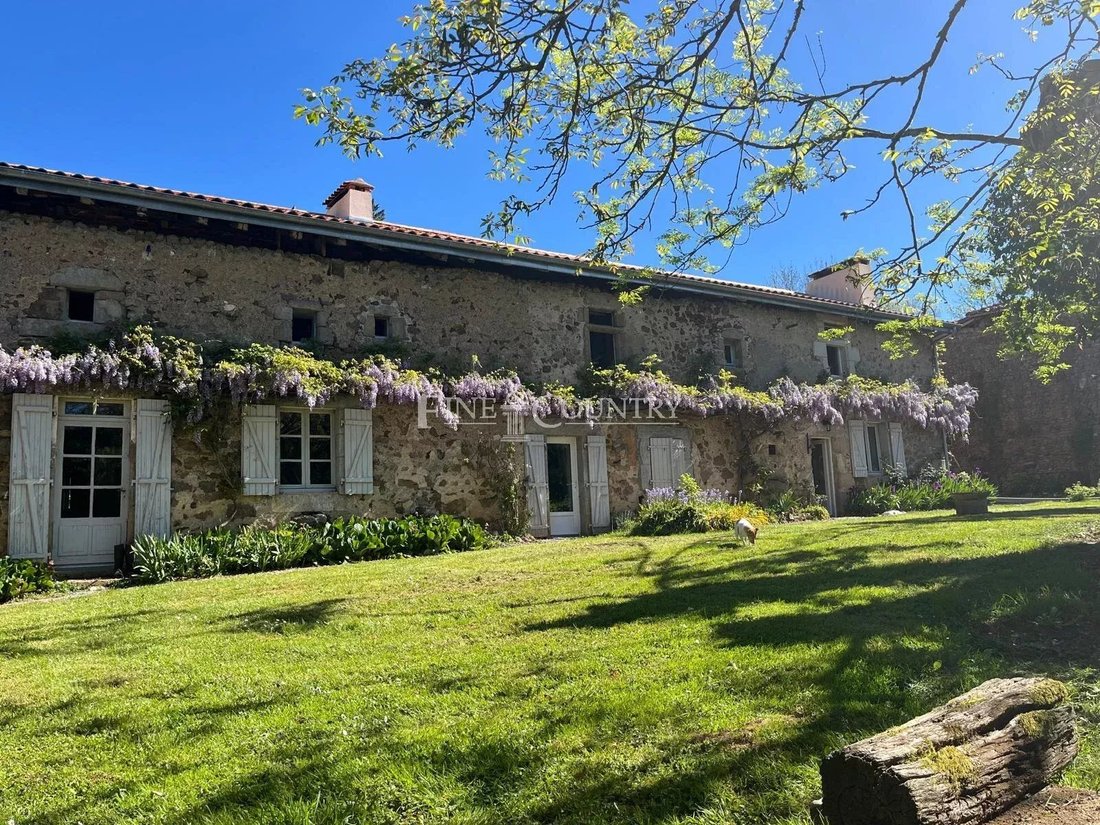 House in Montbron, Nouvelle-Aquitaine, France 1 - 17662713