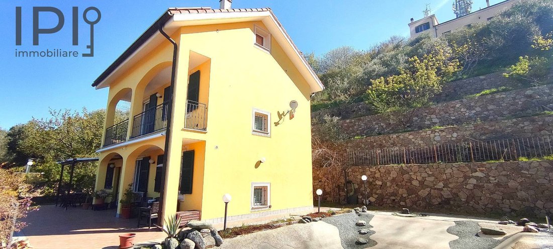 Villa in Savona, Liguria, Italy 3 - 17662667