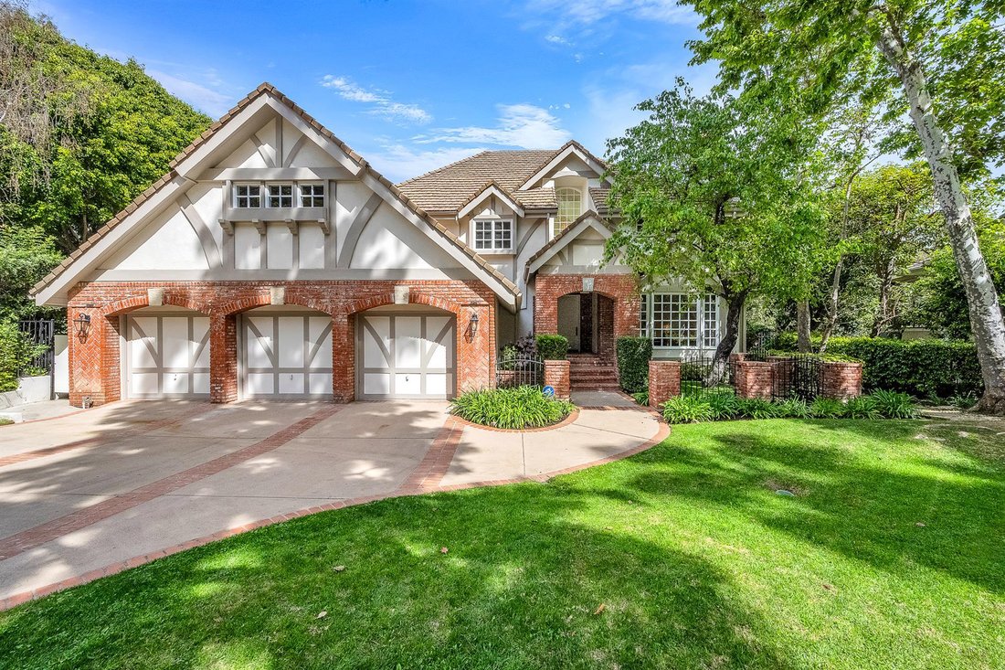 House in Los Angeles, California, United States 1 - 17663856