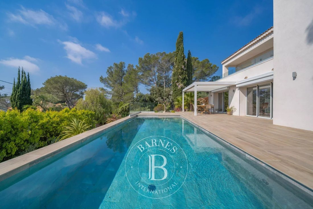 Villa in Boulouris, Saint-Raphaël, France 4 - 17662947
