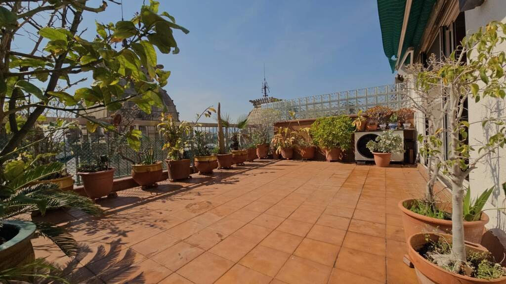 Penthouse in Sant Martí, Barcelona, Spain 2 - 17648256