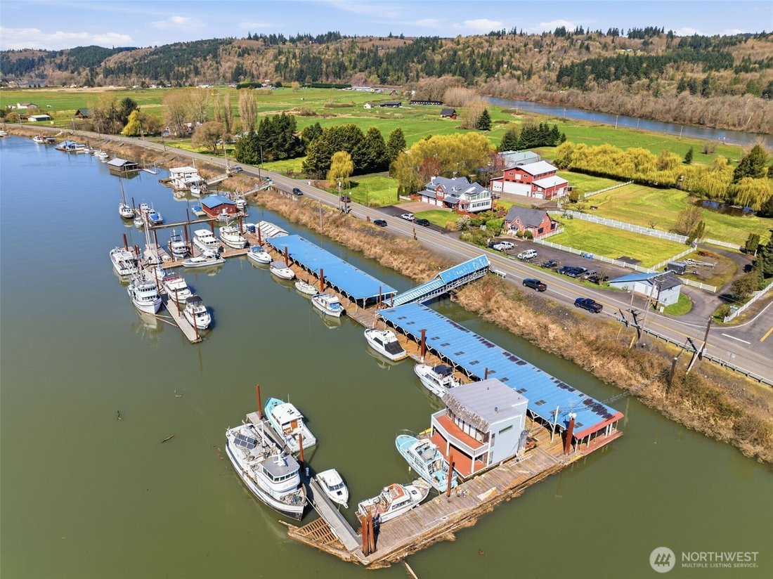 House in Longview, Washington, United States 1 - 17666796