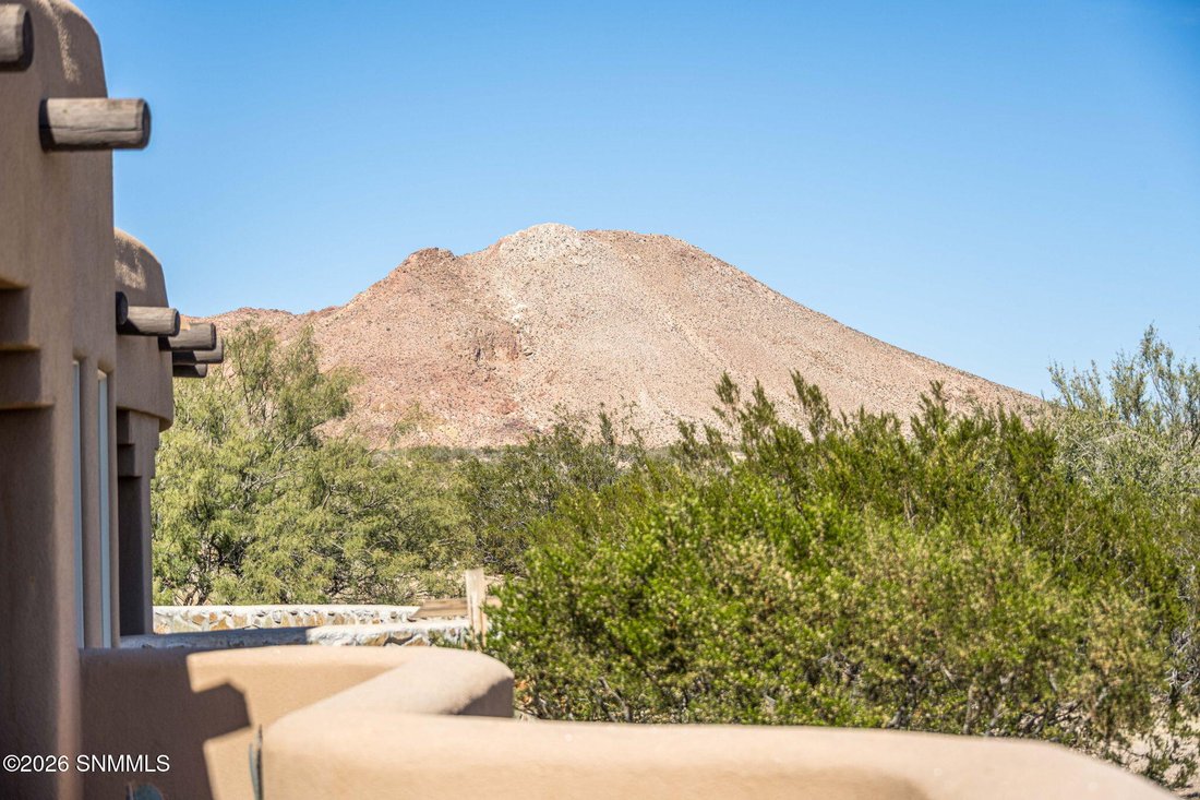 House in Las Cruces, New Mexico, United States 4 - 17664536
