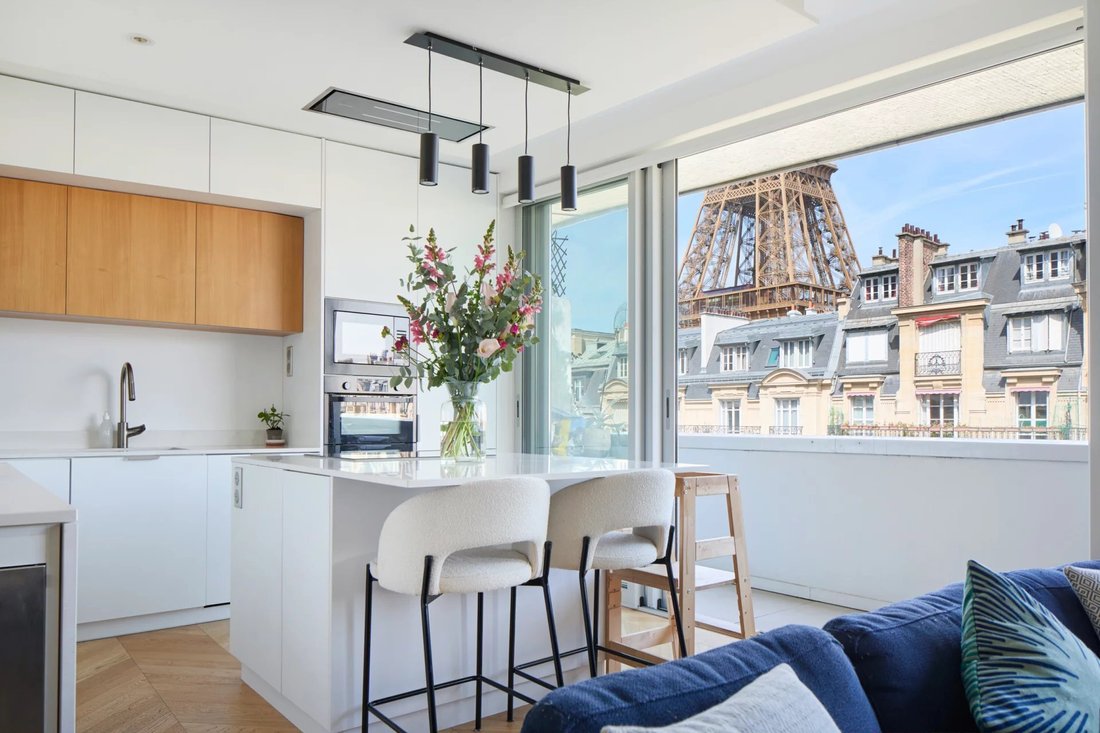 Apartment in Dupleix-Motte Picquet, Paris 15e Arrondissement, Paris 4 - 17662743