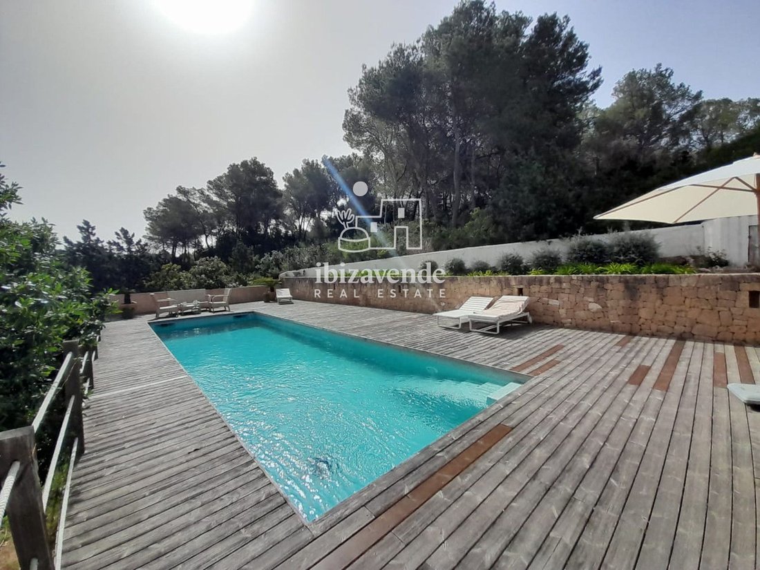 Villa in Cala Mastella, Santa Eularia des Riu, Balearic Islands 4 - 17662514