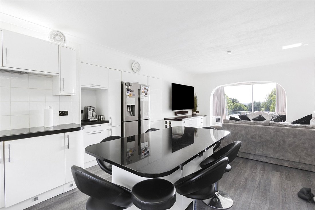 House in Cuffley, Northaw, England 4 - 17665317