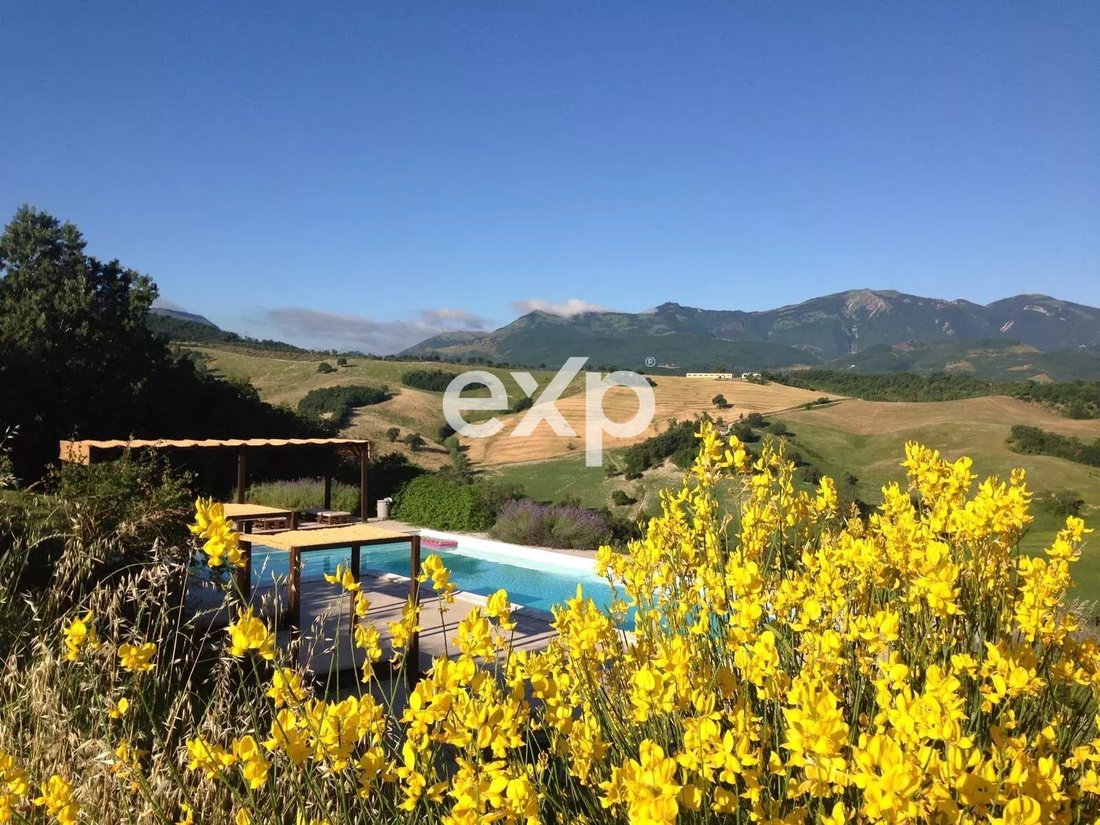 Estate in Cagli, Marche, Italy 1 - 17663364