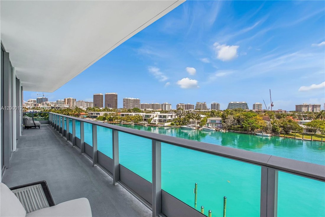 Condo in Bal Harbour, Florida, United States 4 - 17665160