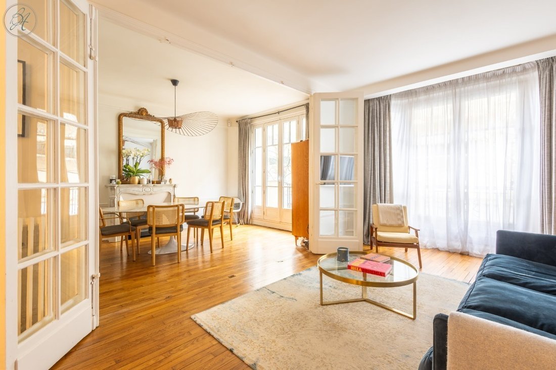 Apartment in Pereire-Malesherbes, Paris 17e Arrondissement, Paris 1 - 17663316