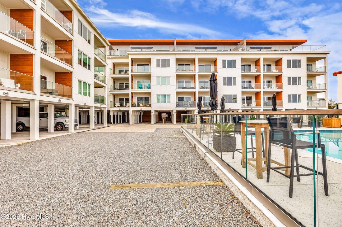Condo in Carolina Beach, North Carolina, United States 1 - 17666090
