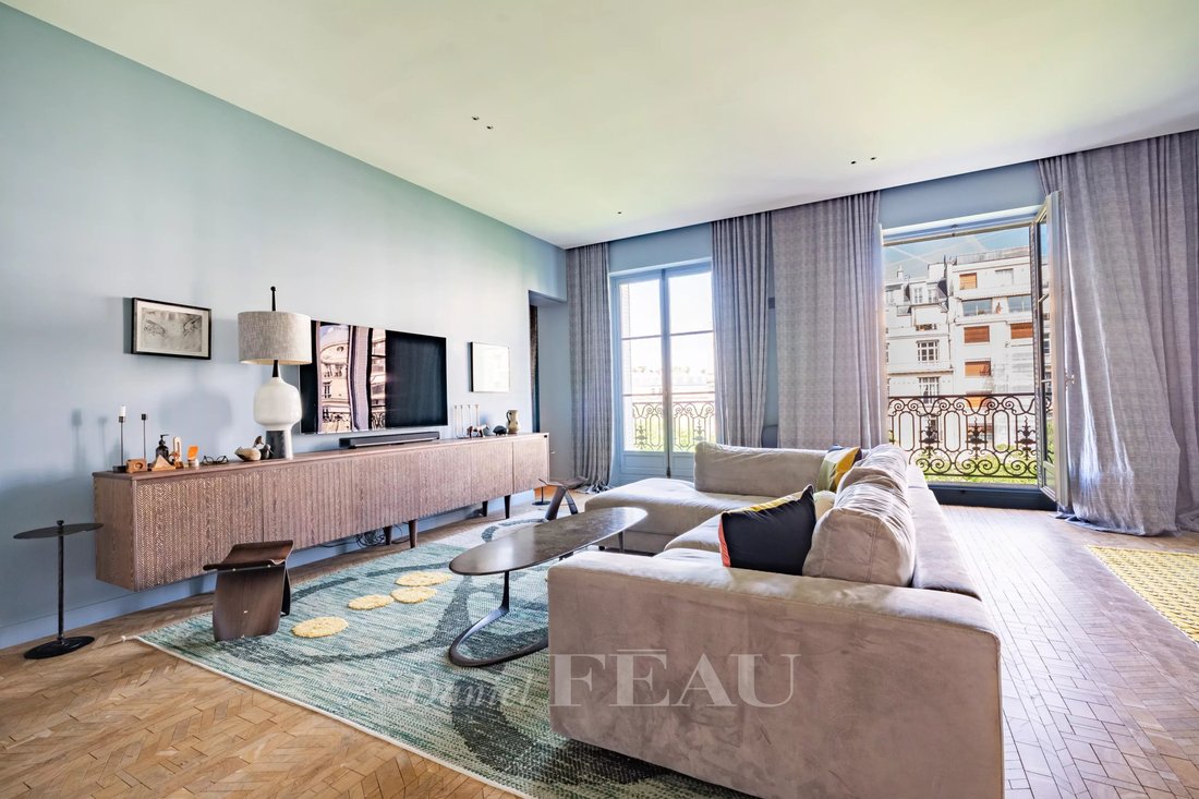 Apartment in Porte Dauphine, Paris 16e Arrondissement, Paris 3 - 17663963