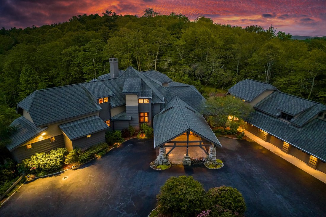 House in Highlands, North Carolina, United States 1 - 17663673