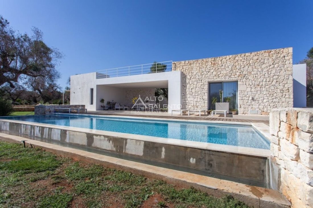 Villa in San Vito dei Normanni, Apulia, Italy 4 - 17665448