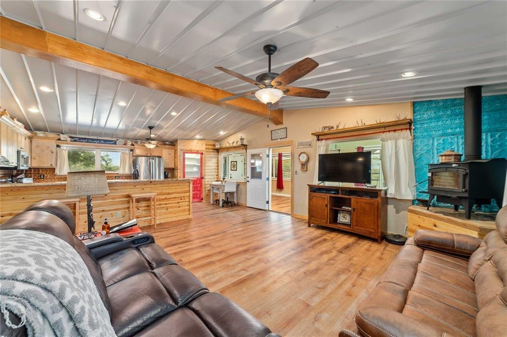 House in Coleman, Texas, United States 4 - 17662950