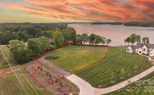 Land in Huntersville, North Carolina, United States 1