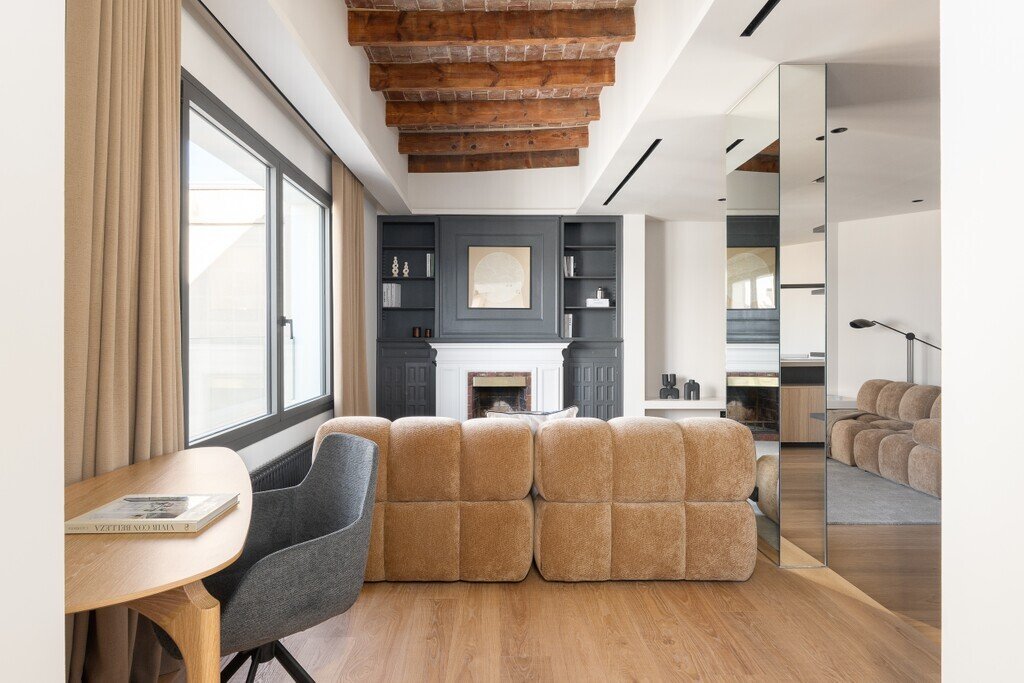 Apartment in Sarrià-Sant Gervasi, Barcelona, Spain 2 - 16120336