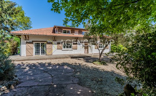 Villa a Aiguillon, Arcachon, Francia 1