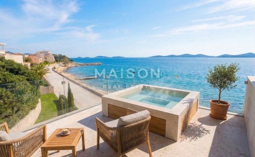Apartment in Mandre, Croatia 1