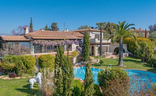 Villa in La Maure-Super Cannes, Vallauris, France 1