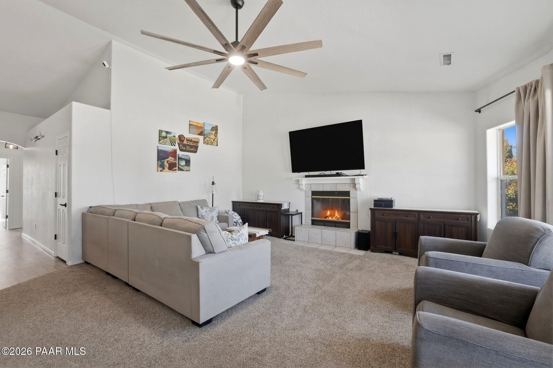 Prescott Valley, Arizona, United States 3 - 17663881