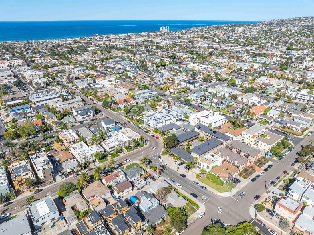 San Diego, California, United States 3 - 17665650