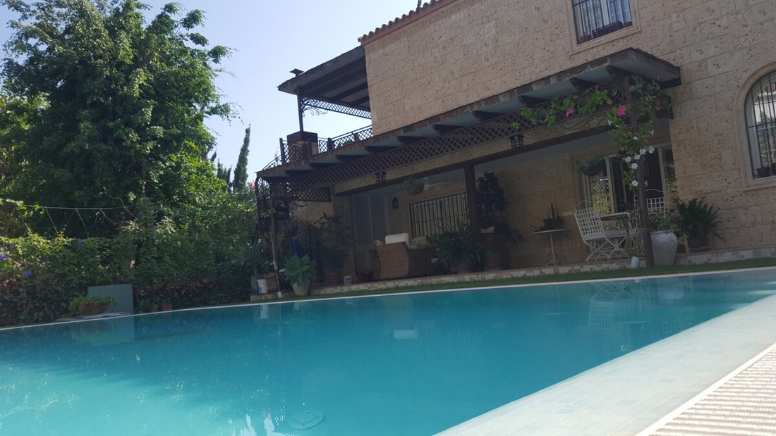 Villa in Puerto Banus, Marbella, Spain 1 - 17662739