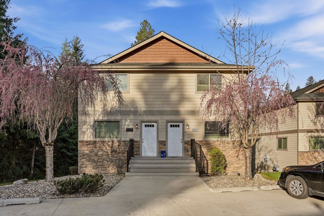 Spokane, Washington, United States 2 - 17665260