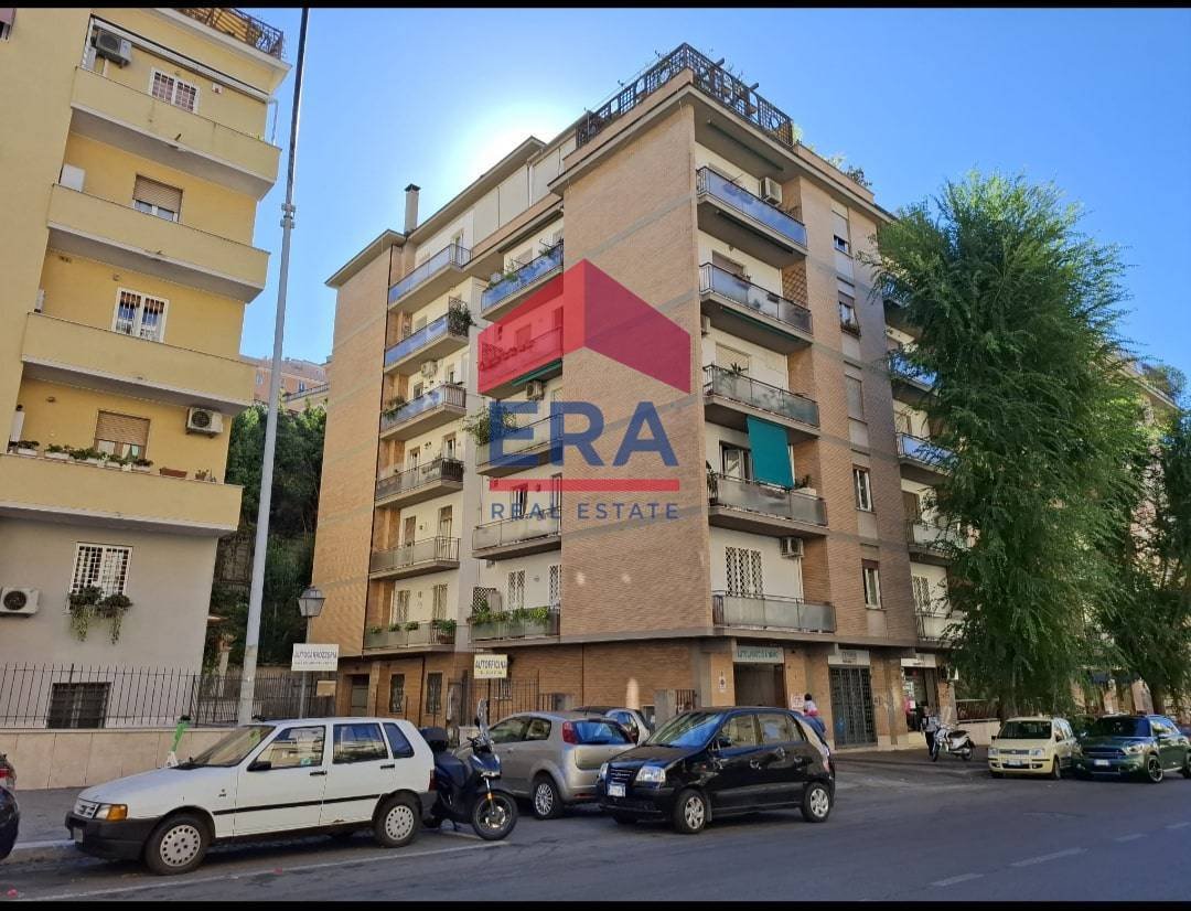 Apartment in Gianicolense, Rome, Lazio 3 - 17667529