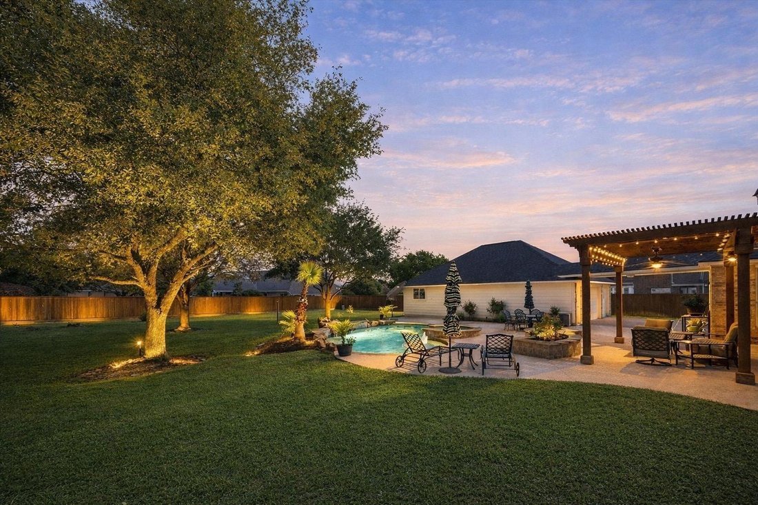 House in Houston, Texas, United States 2 - 17504706