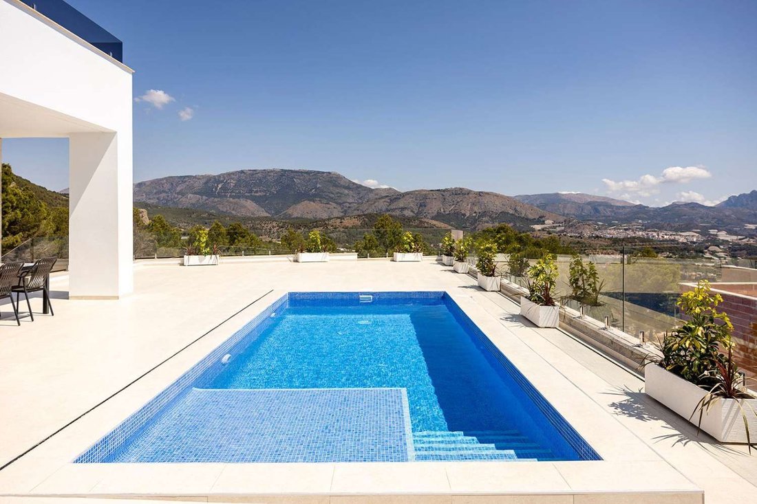 Villa in Ibiza Town, Balearic Islands, Spain 2 - 17665827