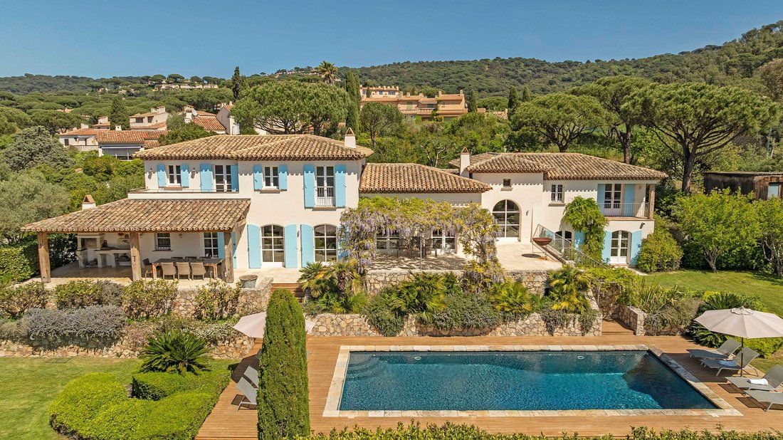 House in La Croix-Valmer, Provence-Alpes-Côte d'Azur, France 1 - 17666930