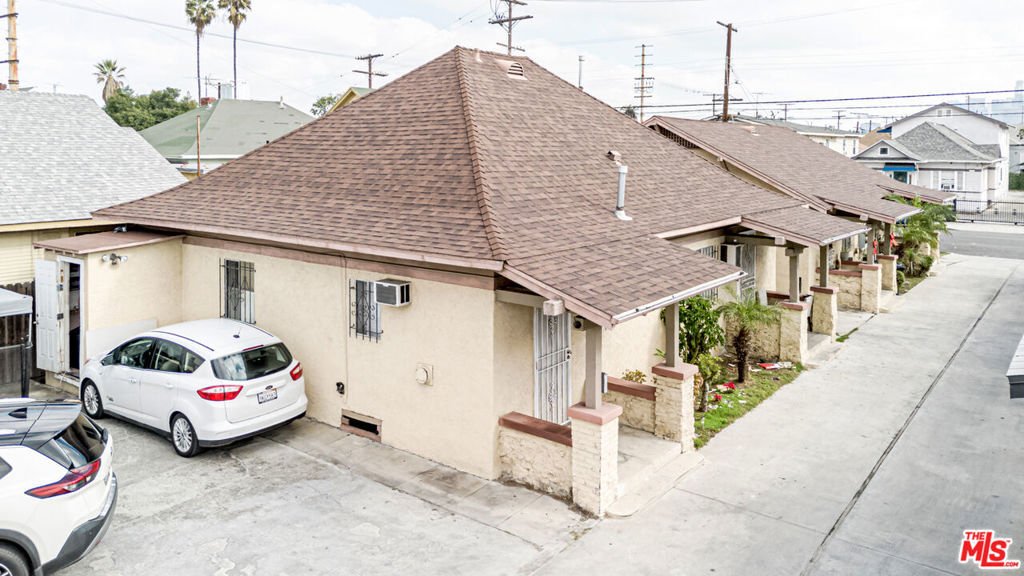 Los Angeles, California, United States 2 - 17665355