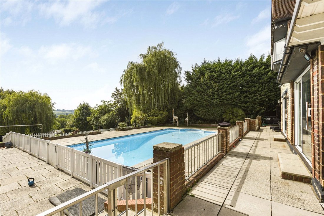House in Cuffley, Northaw, England 5 - 17665317