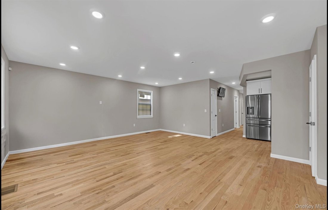 House in New York, New York, United States 3 - 17665463